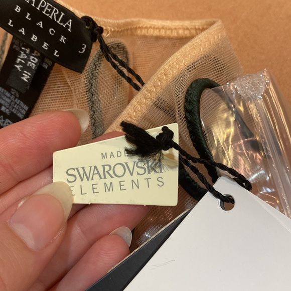 La Perla Nude Snake Thong - Picture 7 of 8